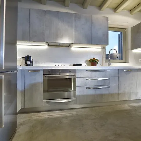 Daedalus - Luxe Hilltop Escape With Infinity Pool, Jacuzzi & Panoramic Sea Views Elia (Mykonos)