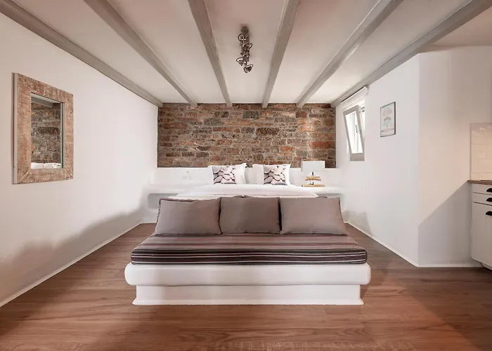 Daedalus - Luxe Hilltop Escape With Infinity Pool, Jacuzzi & Panoramic Sea Views Βίλα *