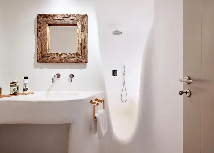 Daedalus - Luxe Hilltop Escape With Infinity Pool, Jacuzzi & Panoramic Sea Views Βίλα Ελιά