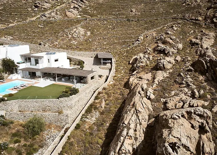 Daedalus - Luxe Hilltop Escape With Infinity Pool, Jacuzzi & Panoramic Sea Views Ελιά