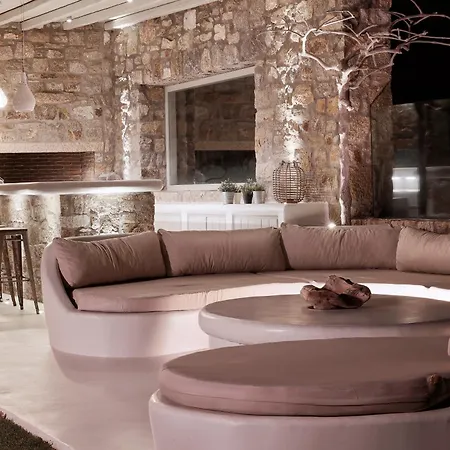 Daedalus - Luxe Hilltop Escape With Infinity Pool, Jacuzzi & Panoramic Sea Views Elia (Mykonos)