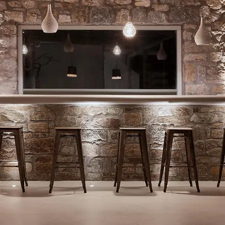 Daedalus - Luxe Hilltop Escape With Infinity Pool, Jacuzzi & Panoramic Sea Views Βίλα Ελιά