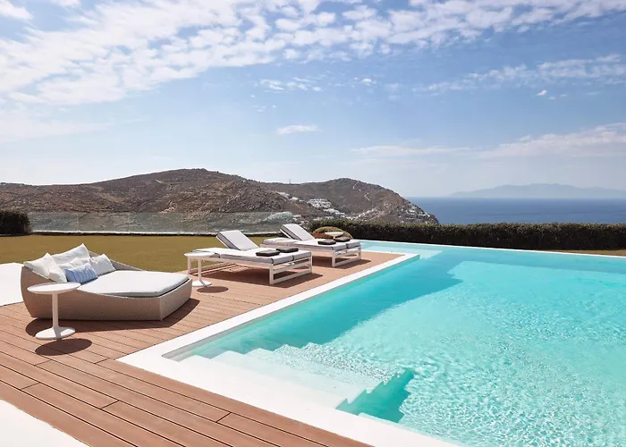 Villa Daedalus - Luxe Hilltop Escape With Infinity Pool, Jacuzzi & Panoramic Sea Views Elia (Mykonos)