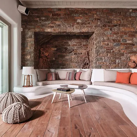 Daedalus - Luxe Hilltop Escape With Infinity Pool, Jacuzzi & Panoramic Sea Views *